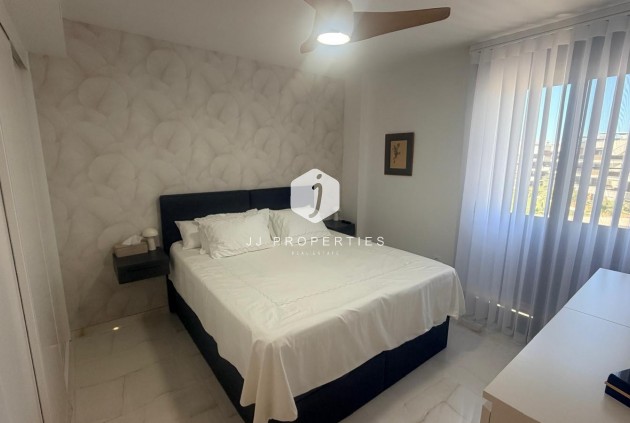 Aus zweiter Hand - Wohnung -
Los Altos - Costa Blanca