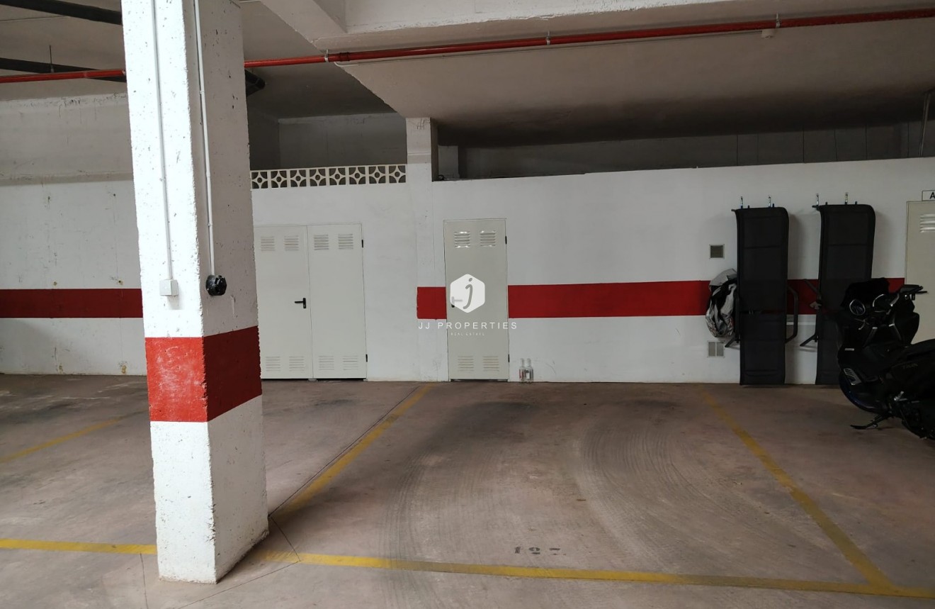 Aus zweiter Hand - Wohnung -
Los Altos - Costa Blanca