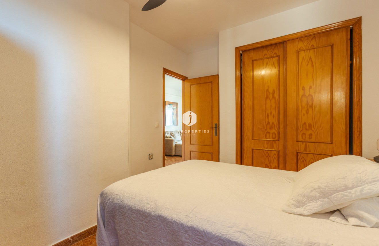 D'occasion - Appartement -
Torrevieja - Costa Blanca