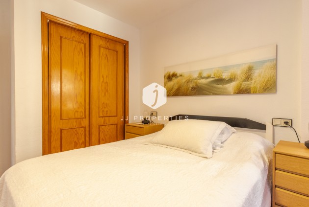 D'occasion - Appartement -
Torrevieja - Costa Blanca