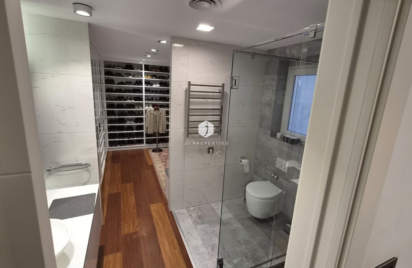 Tweedehands - Appartement / flat -
Torrevieja - Costa Blanca