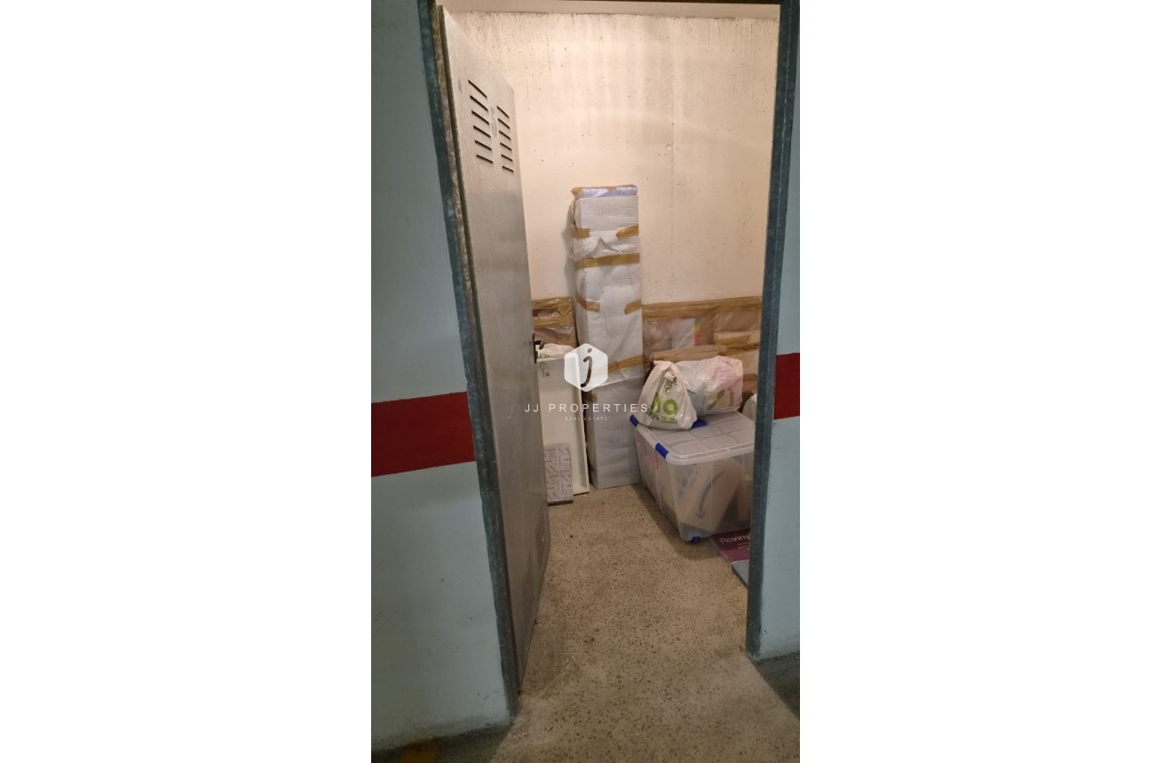 Tweedehands - Appartement / flat -
Torrevieja - Costa Blanca