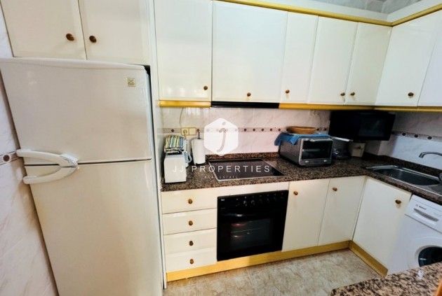 Resale - Apartment / flat -
La Mata - Costa Blanca