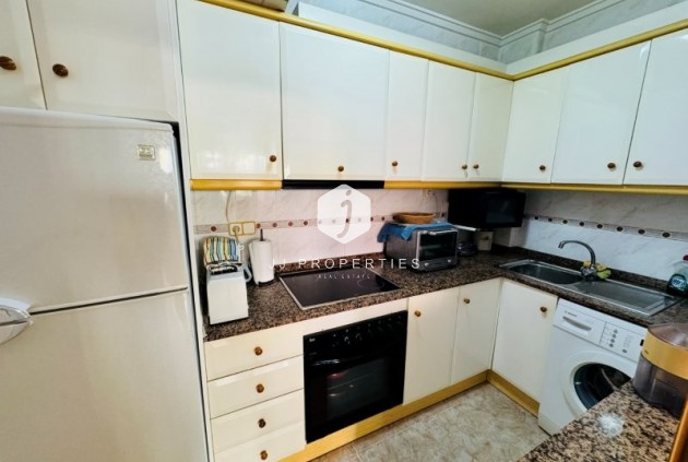 Resale - Apartment / flat -
La Mata - Costa Blanca