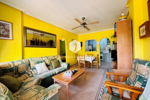 Resale - Apartment / flat -
La Mata - Costa Blanca