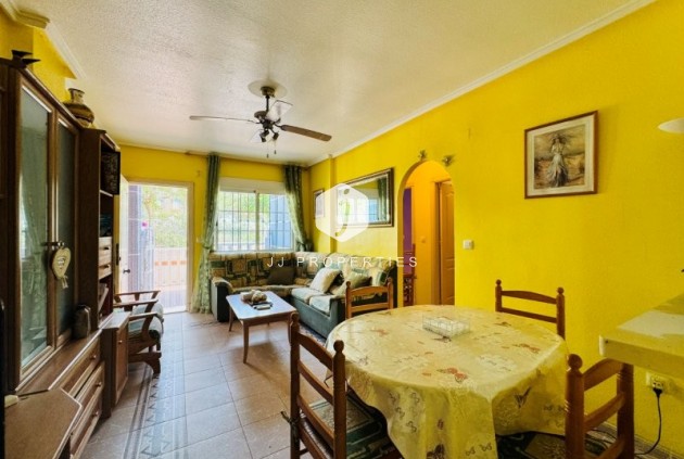 Resale - Apartment / flat -
La Mata - Costa Blanca