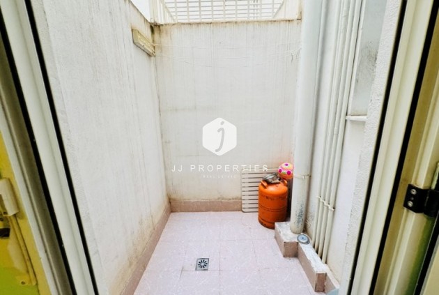 Resale - Apartment / flat -
La Mata - Costa Blanca