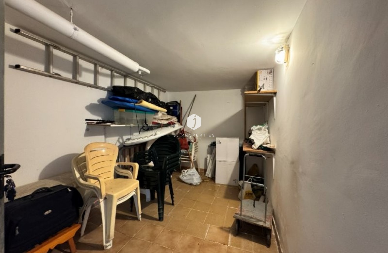 Resale - Apartment / flat -
La Mata - Costa Blanca