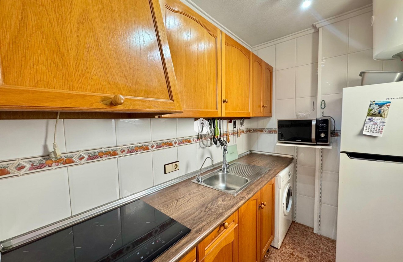 D'occasion - Attique -
Torrevieja - Costa Blanca