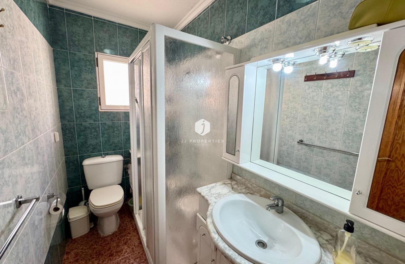 D'occasion - Attique -
Torrevieja - Costa Blanca