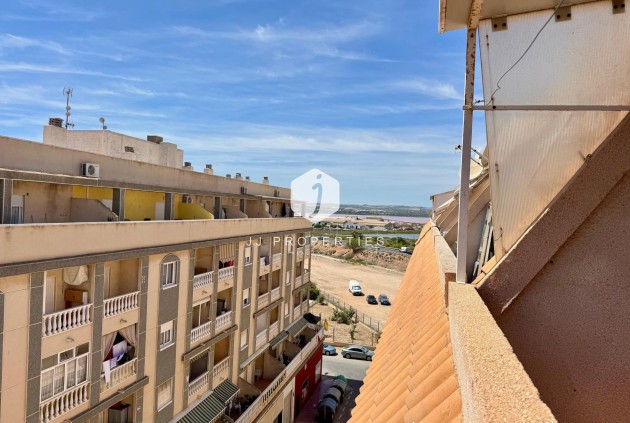 D'occasion - Attique -
Torrevieja - Costa Blanca