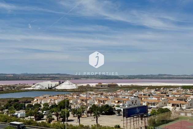 D'occasion - Attique -
Torrevieja - Costa Blanca