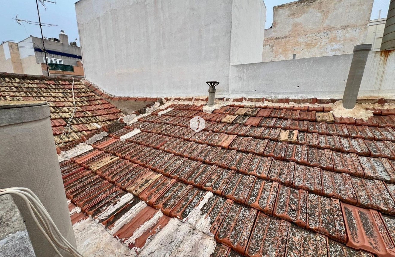 Resale - Apartment / flat -
Torrevieja - Centro