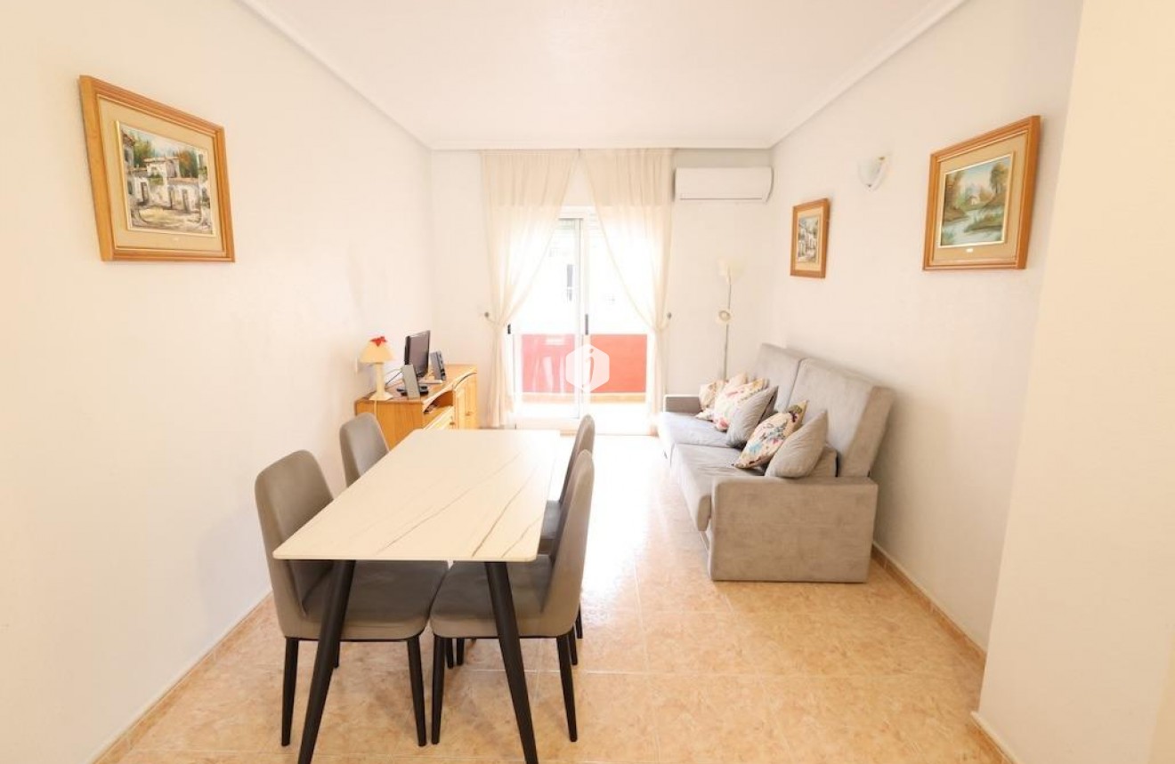 Tweedehands - Appartement / flat -
Torrevieja - Costa Blanca