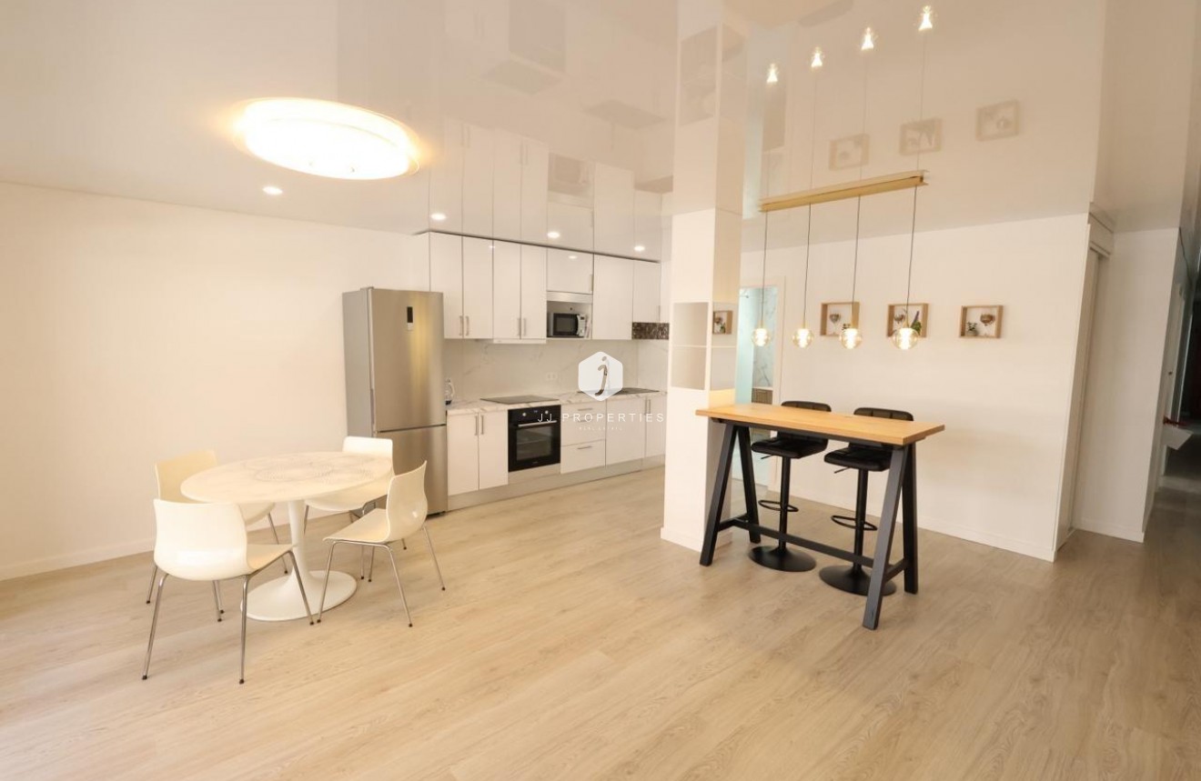 Tweedehands - Appartement / flat -
Torrevieja - Costa Blanca