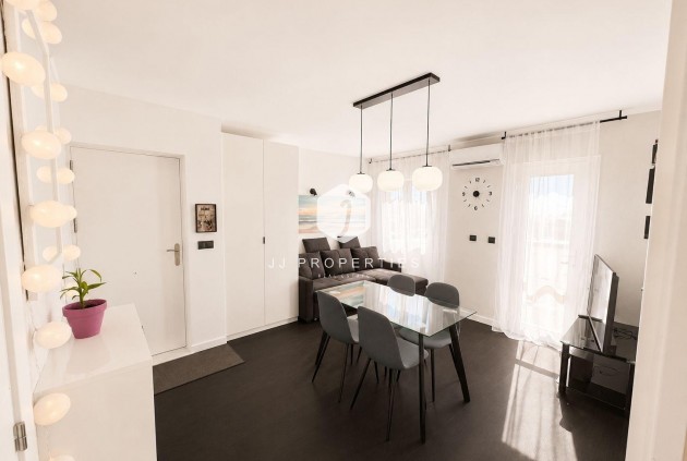 Resale - Bungalow -
Torrevieja - Carrefour