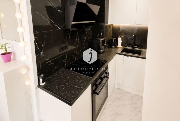 Resale - Bungalow -
Torrevieja - Carrefour