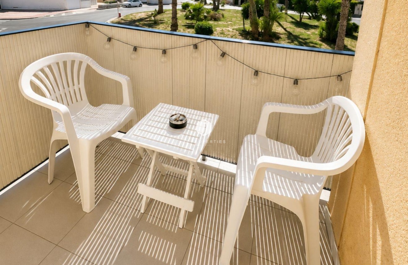 Resale - Bungalow -
Torrevieja - Carrefour