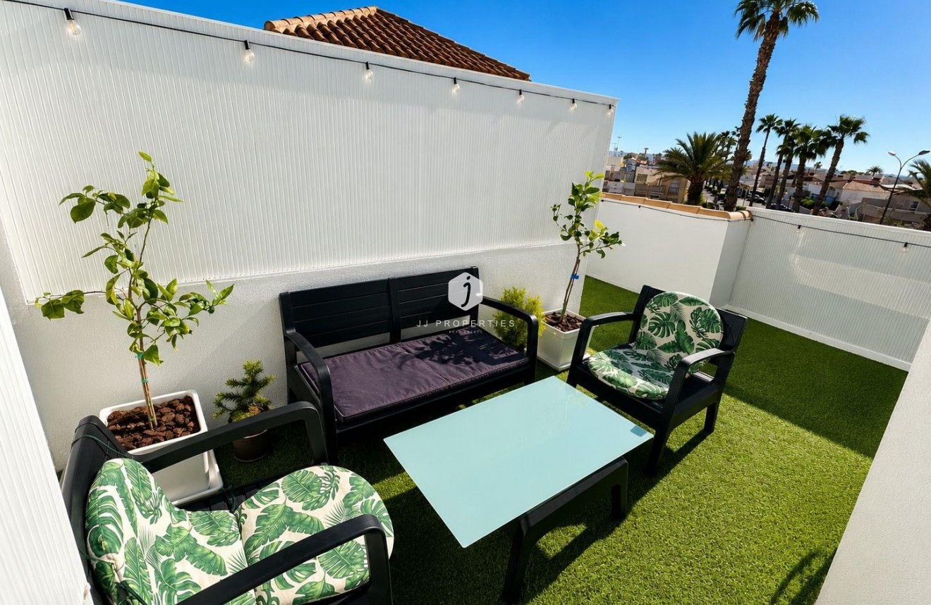 Resale - Bungalow -
Torrevieja - Carrefour