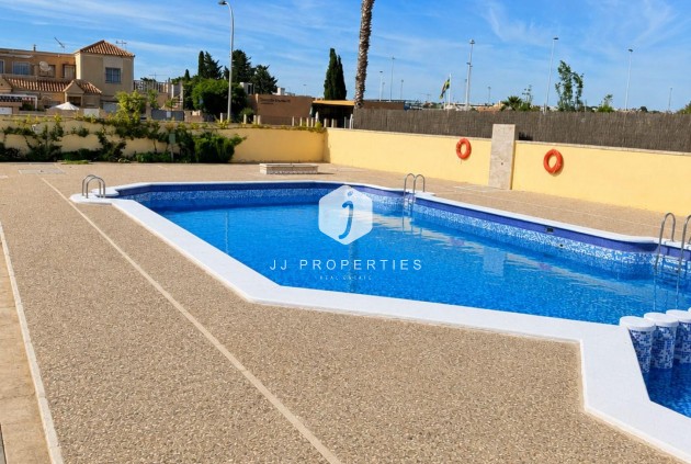 Resale - Bungalow -
Torrevieja - Carrefour