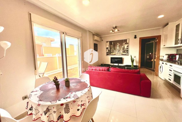 D'occasion - Attique -
Torrevieja - Centro