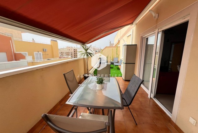 D'occasion - Attique -
Torrevieja - Centro