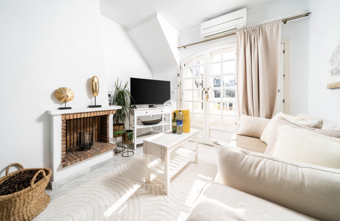 Aus zweiter Hand - Wohnung -
Torrevieja - aguas nuevas