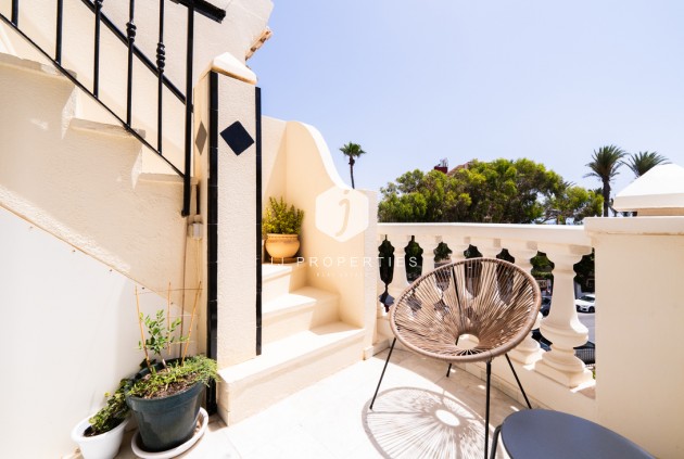 Aus zweiter Hand - Wohnung -
Torrevieja - aguas nuevas