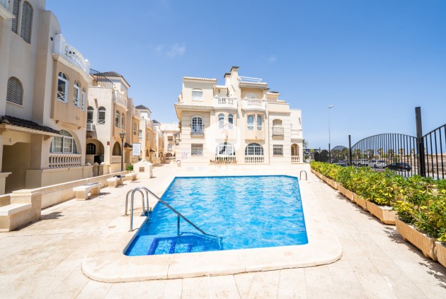 Aus zweiter Hand - Wohnung -
Torrevieja - aguas nuevas