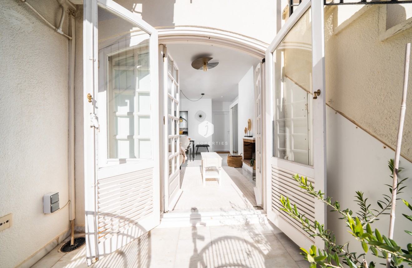 Aus zweiter Hand - Wohnung -
Torrevieja - aguas nuevas