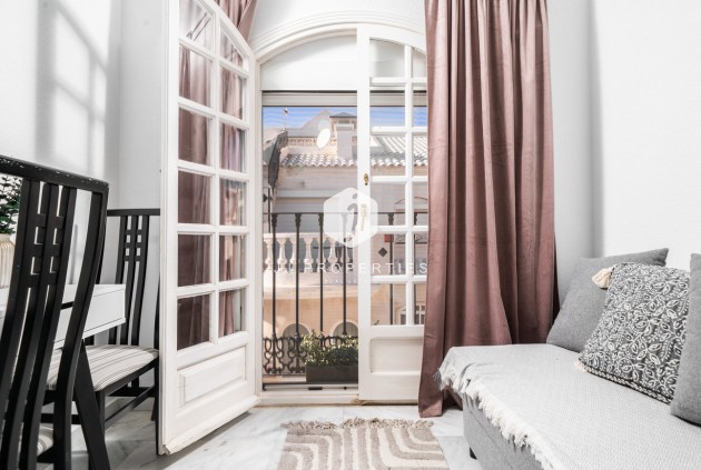 Aus zweiter Hand - Wohnung -
Torrevieja - aguas nuevas