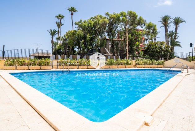 Aus zweiter Hand - Wohnung -
Torrevieja - aguas nuevas