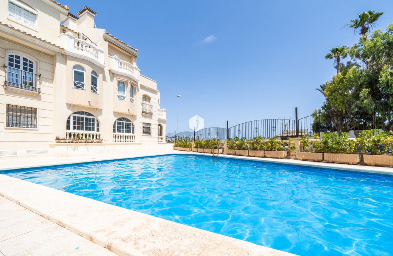 Aus zweiter Hand - Wohnung -
Torrevieja - aguas nuevas
