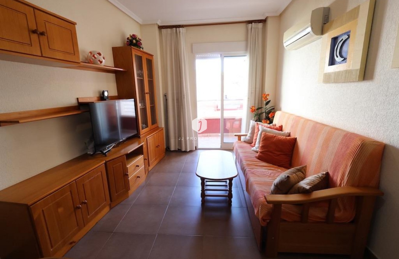 Tweedehands - Appartement / flat -
Torrevieja - Costa Blanca