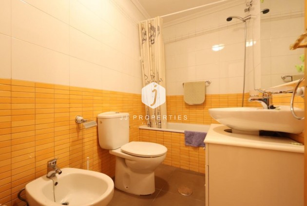 Tweedehands - Appartement / flat -
Torrevieja - Costa Blanca
