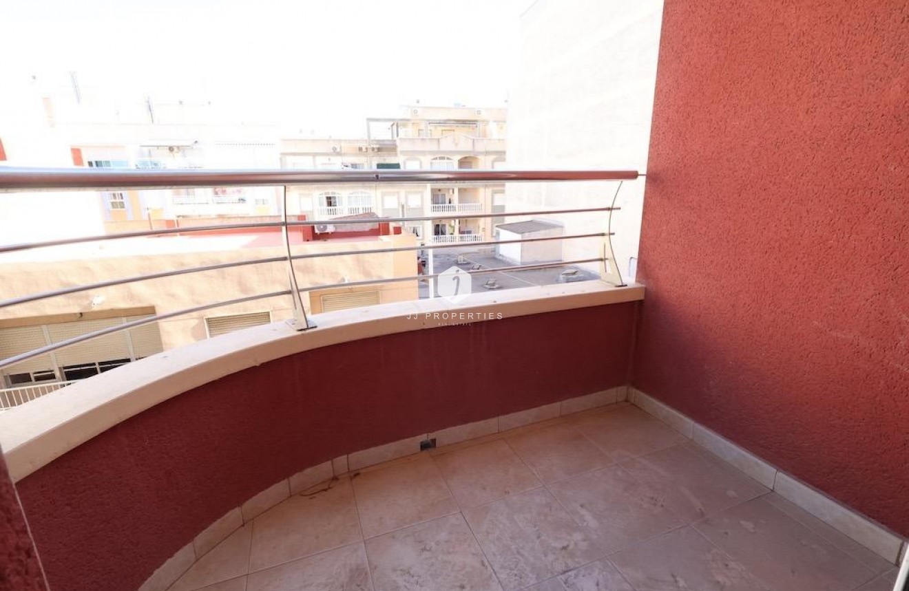 Tweedehands - Appartement / flat -
Torrevieja - Costa Blanca