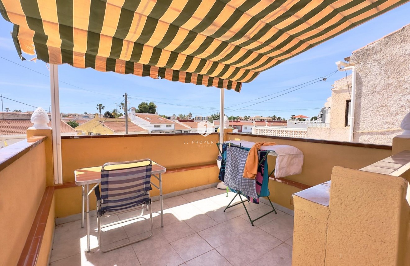 Tweedehands - Bungalow -
Torrevieja - Torretas