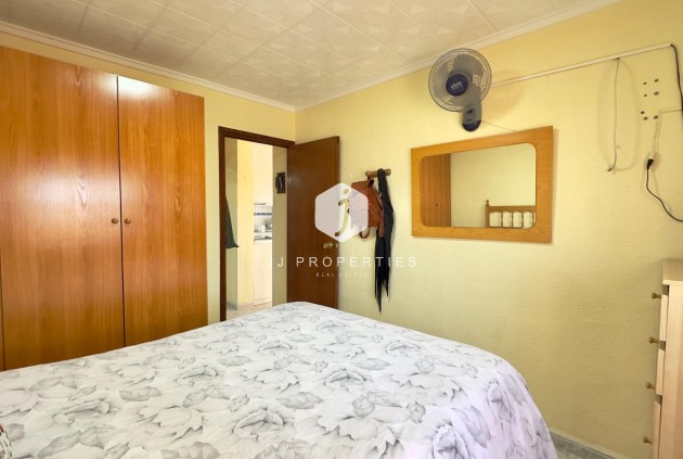Tweedehands - Bungalow -
Torrevieja - Torretas