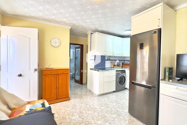 Tweedehands - Bungalow -
Torrevieja - Torretas