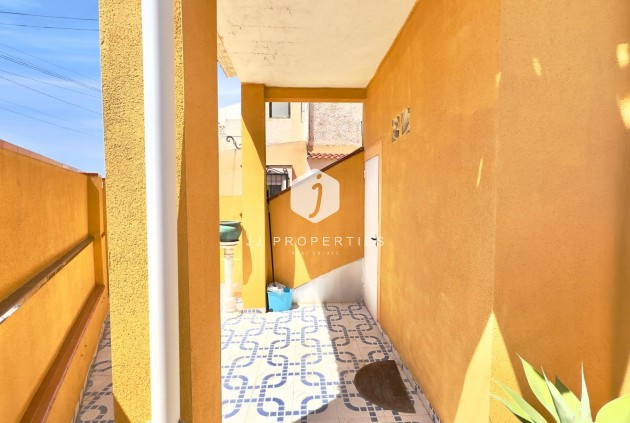 Tweedehands - Bungalow -
Torrevieja - Torretas