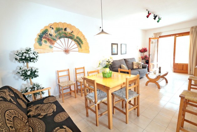 Tweedehands - Bungalow -
Torrevieja - El Acequión - Los Náufragos