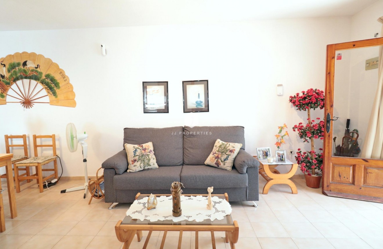 Tweedehands - Bungalow -
Torrevieja - El Acequión - Los Náufragos