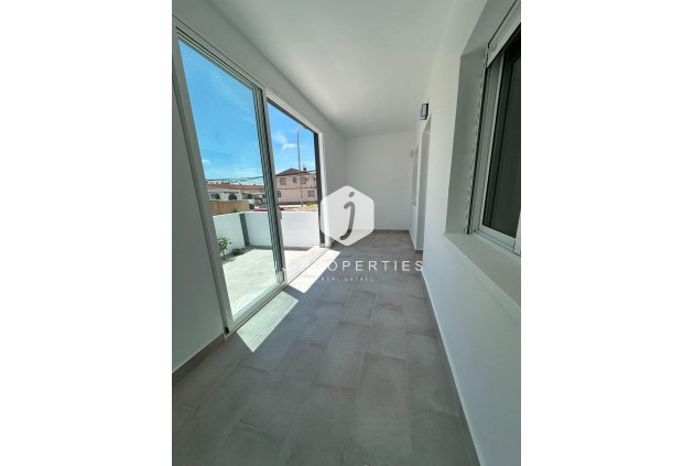 Tweedehands - Bungalow -
Torrevieja - La Siesta - El Salado - Torreta