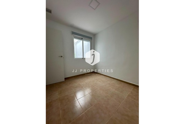 Tweedehands - Bungalow -
Torrevieja - La Siesta - El Salado - Torreta