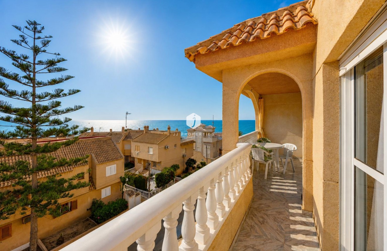 Tweedehands - Appartement / flat -
Torrevieja - Costa Blanca