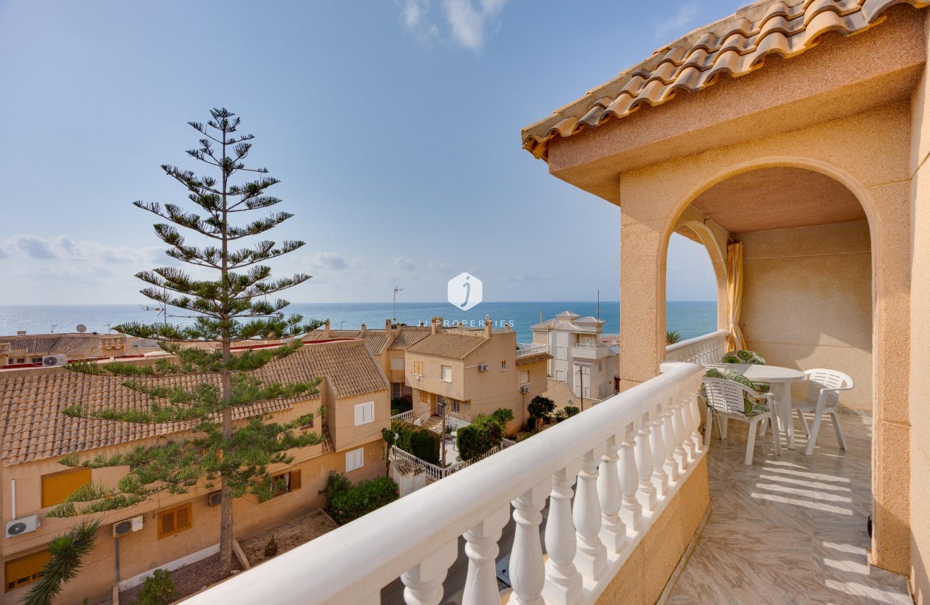Tweedehands - Appartement / flat -
Torrevieja - Costa Blanca