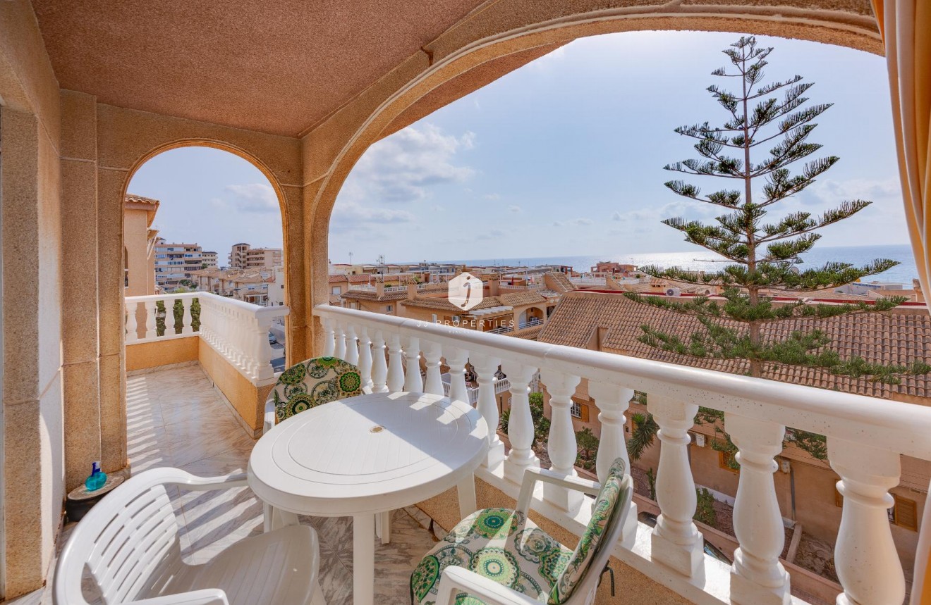Tweedehands - Appartement / flat -
Torrevieja - Costa Blanca