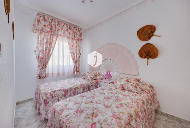 Tweedehands - Appartement / flat -
Torrevieja - Costa Blanca
