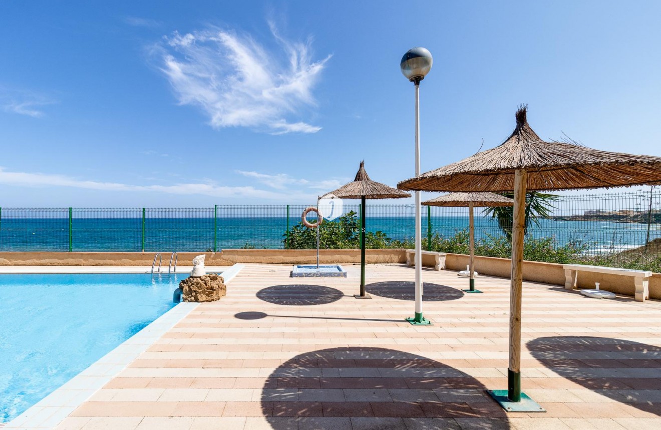 Tweedehands - Appartement / flat -
Torrevieja - Costa Blanca