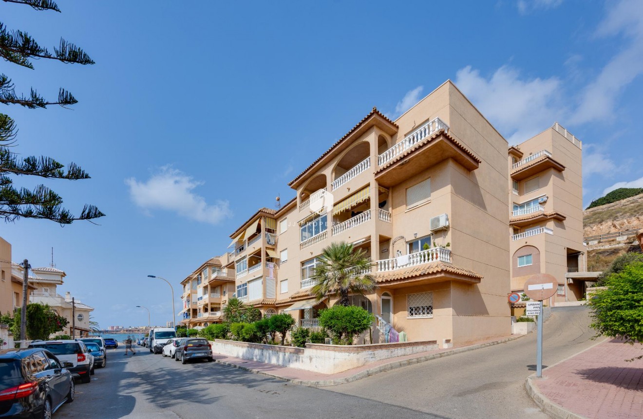 Tweedehands - Appartement / flat -
Torrevieja - Costa Blanca